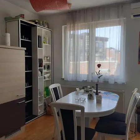 Greatly Located/Parking/Balcony/2 Bathrooms Zagreb Exterior photo